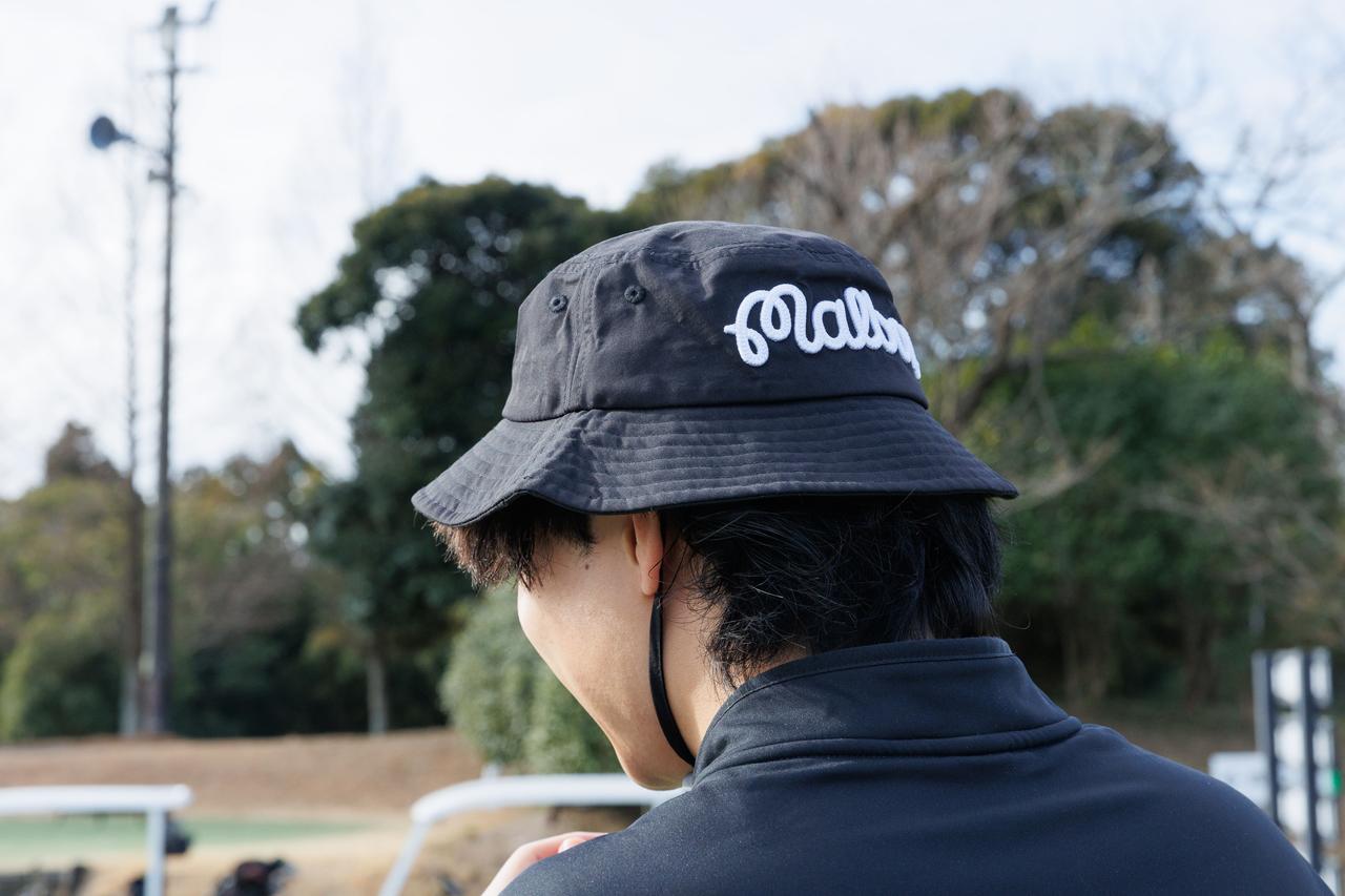 画像: 大胆なロゴ刺繍を施したアウトドアテイストのあるブラックハット