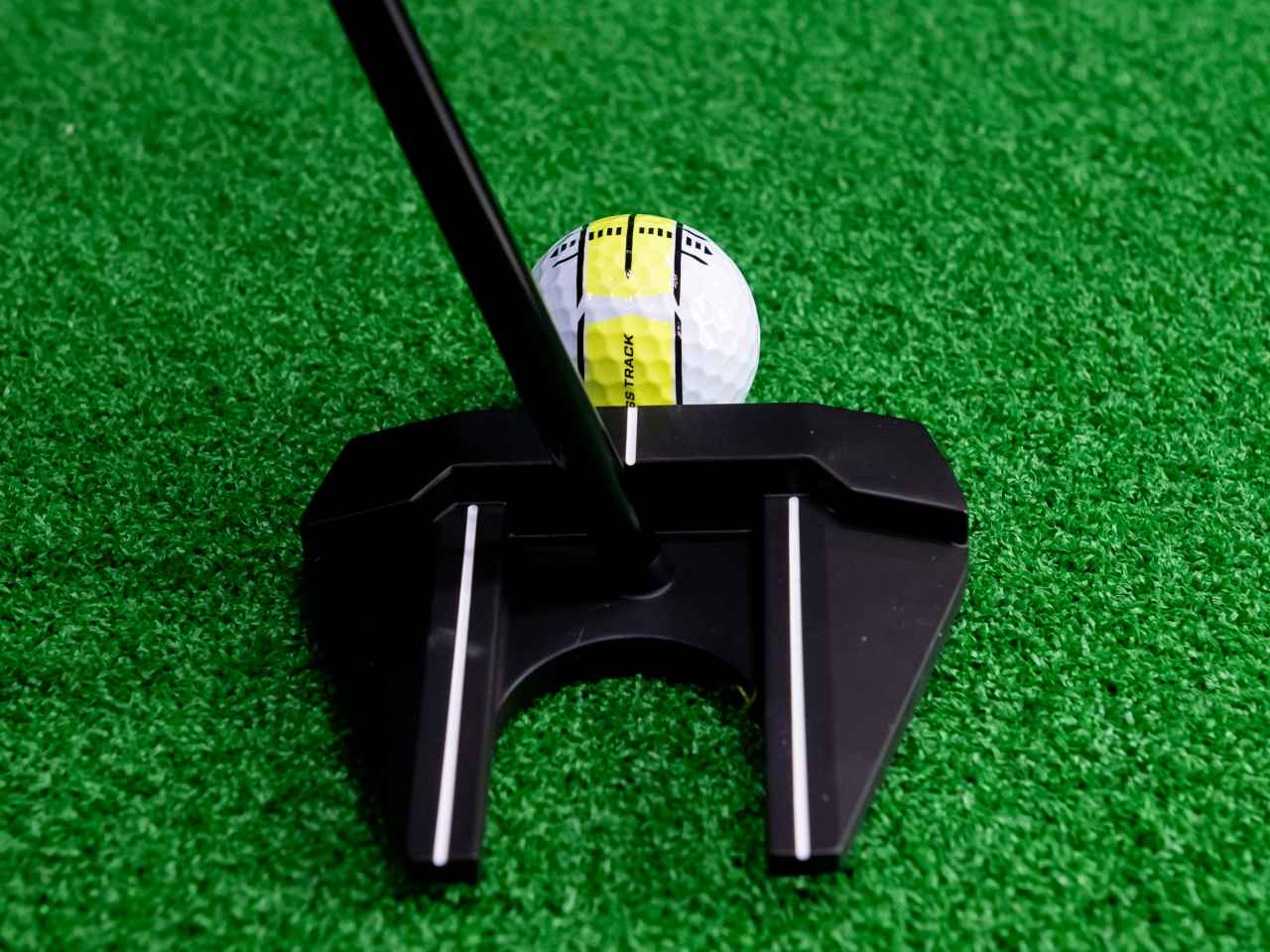 画像2: ツノ型パターは太帯とターゲットラインを合わせる