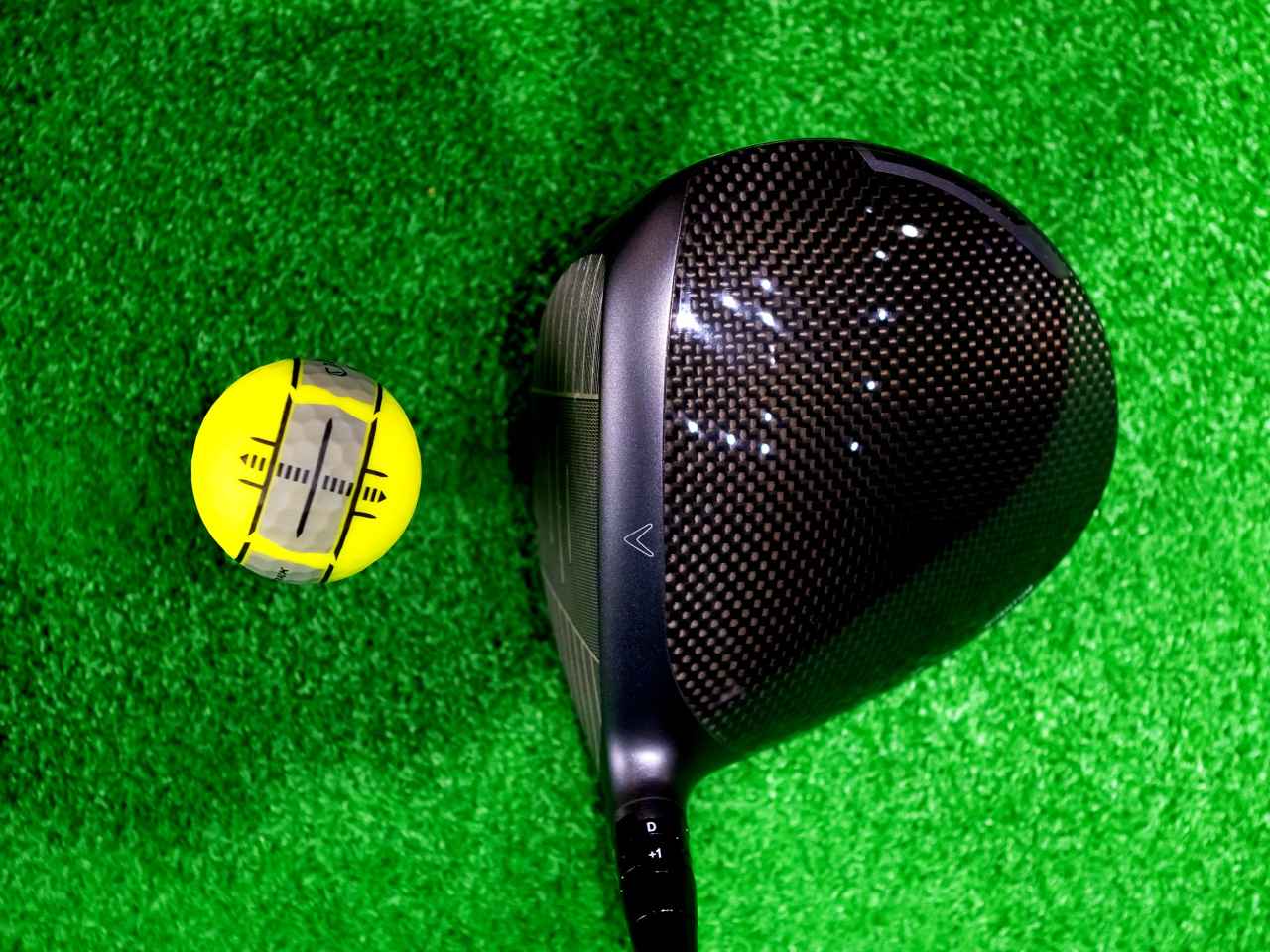 画像1: 太帯を少し右に向け、ドライバー側へ傾けて置く。インサイドからアタックするイメージが出る