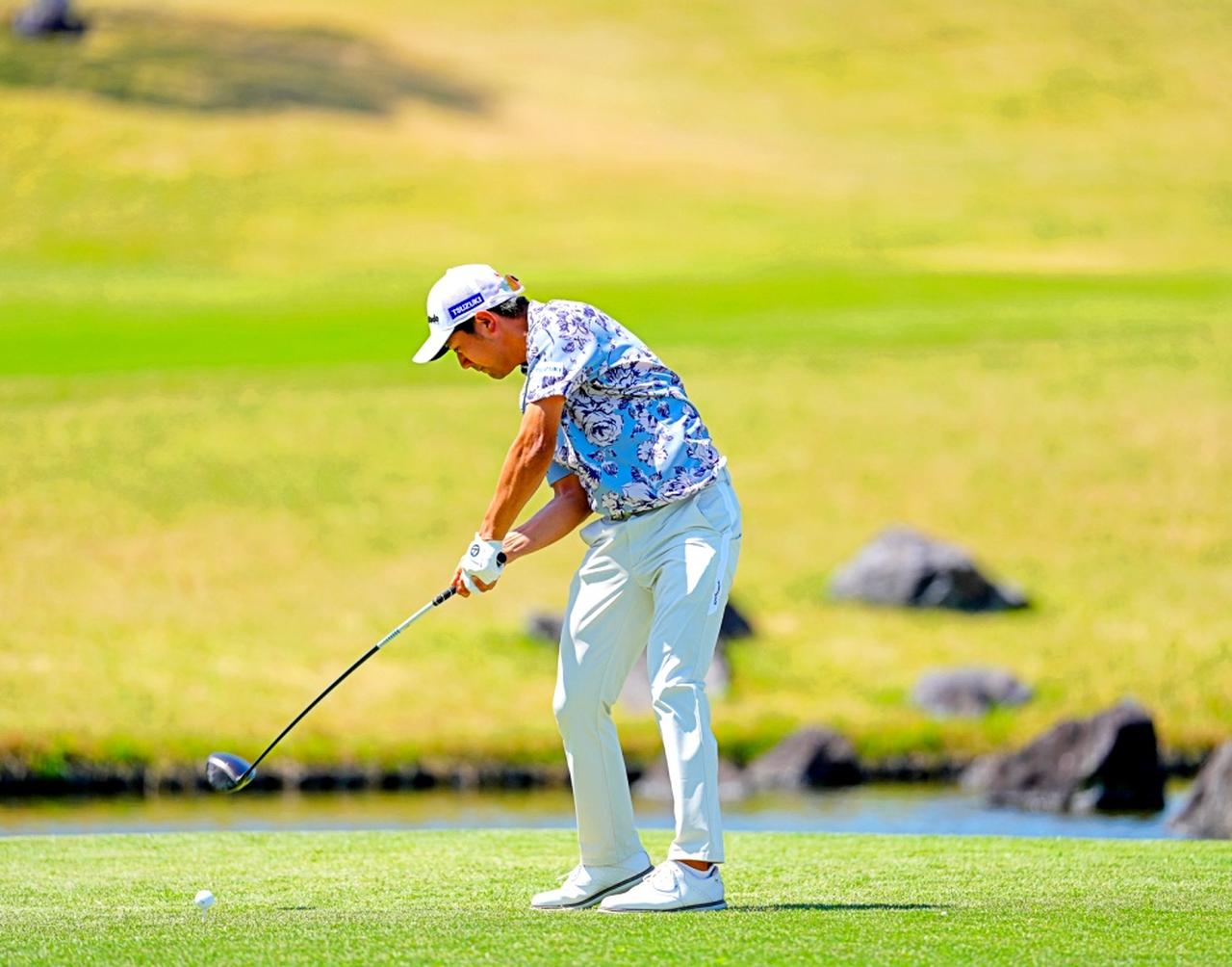 画像 : 6番目の画像 - 石坂友宏のドライバーショット連続写真（撮影/姉崎正） - みんなのゴルフダイジェスト