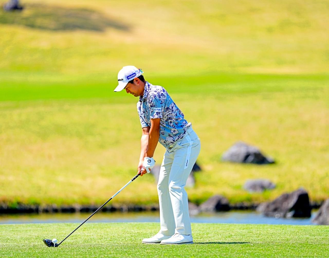 画像 : 1番目の画像 - 石坂友宏のドライバーショット連続写真（撮影/姉崎正） - みんなのゴルフダイジェスト