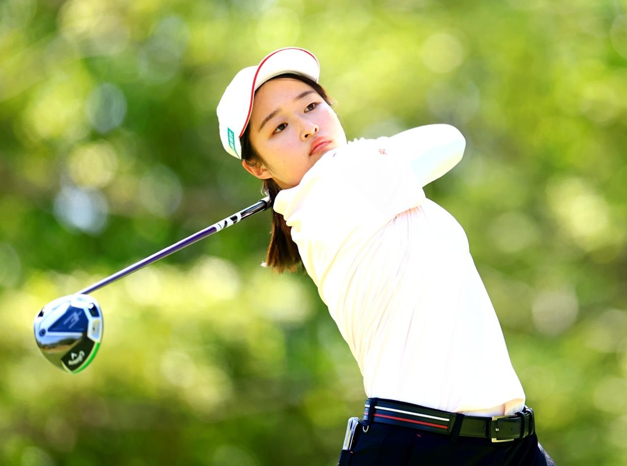 画像: ウーが8アンダーでトップに浮上（撮影/大澤進二）