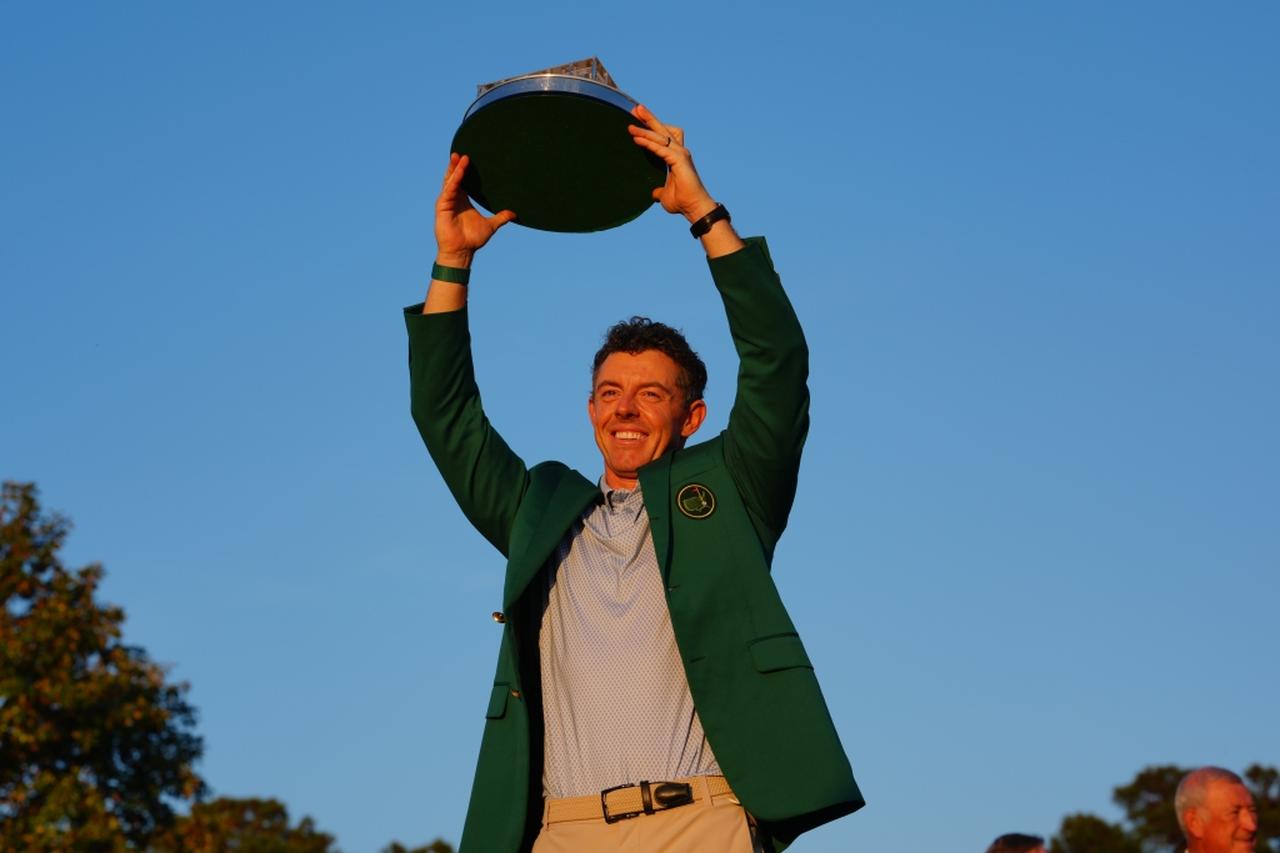 画像: 「まぐれじゃないと証明できた」マキロイが史上4人目のマスターズ連覇！ 涙のセレモニーで語った家族への想い【マスターズ2026】 - みんなのゴルフダイジェスト