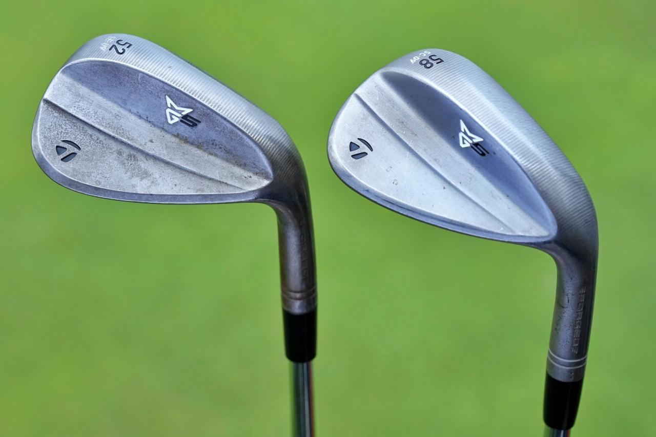 画像: 「P8CB」アイアンのPW(ロフト44度)の下はプロには珍しく52度と58度のウェッジ2本。52度は51度に立ててある