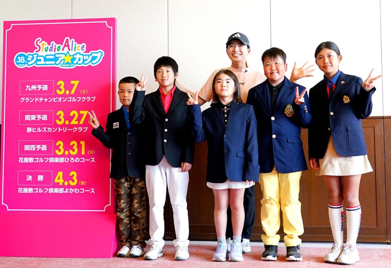 画像: 左から辰田綺真さん、寺尾駿逸さん、中野愛恵さん、石川輝さん、村上聖奈さん