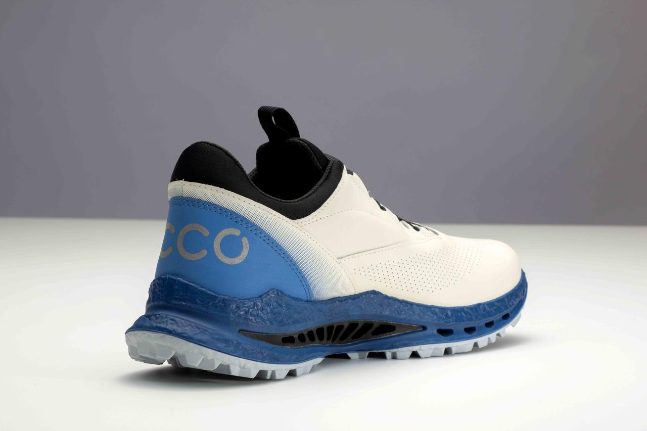 画像2: BOA®タイプはクッション入りのシュータンタイプに進化。ダイヤルの甲当たりを和らげ快適なフィット感が得られる。Li2BOAを採用、ダイヤルを左右に巻き戻す微調整が可能。4万9500円（税込）