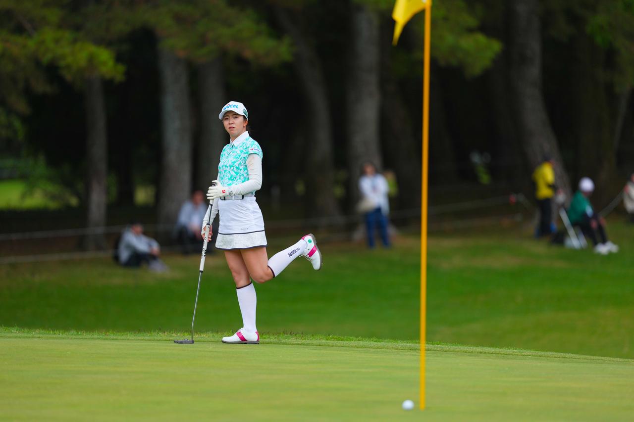 画像: パッティングのライン読みが課題と話す堀（撮影/姉崎正）