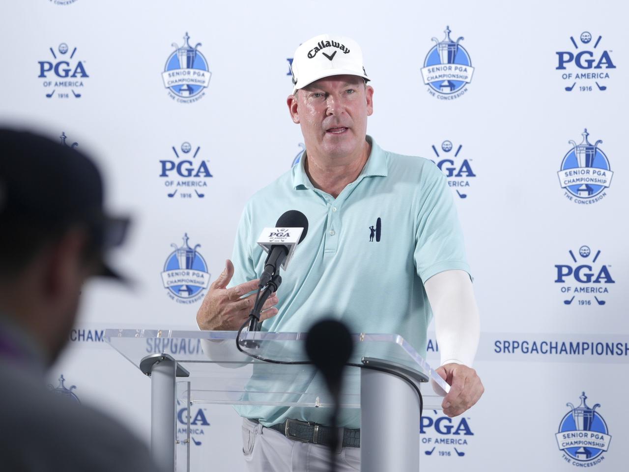 画像: 会見場で質問に応えるジャスティン・ヒックス（PHOTO/Getty Images）