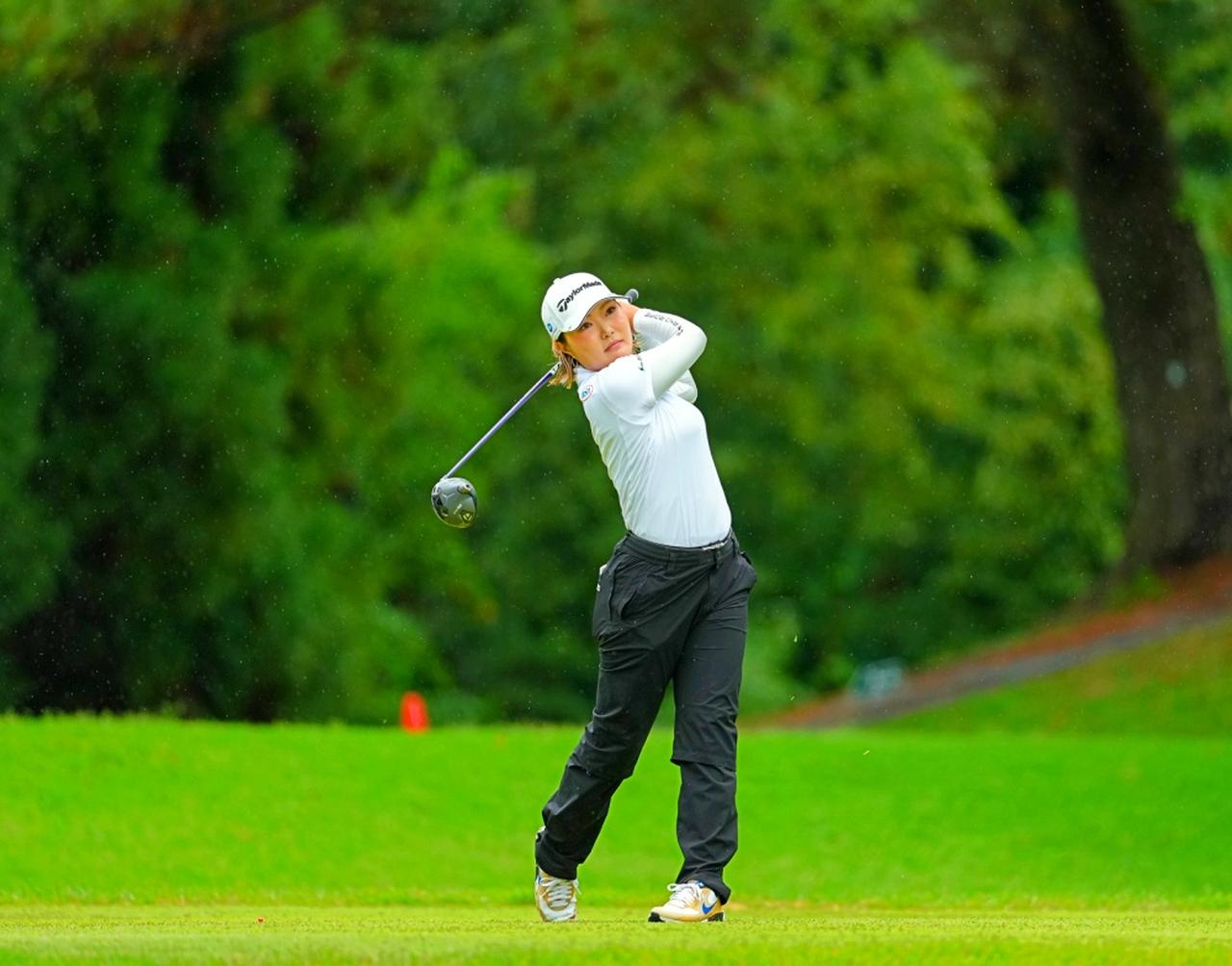 画像 : 12番目の画像 - 高橋彩華のドライバーショット連続写真（撮影/姉崎正） - みんなのゴルフダイジェスト