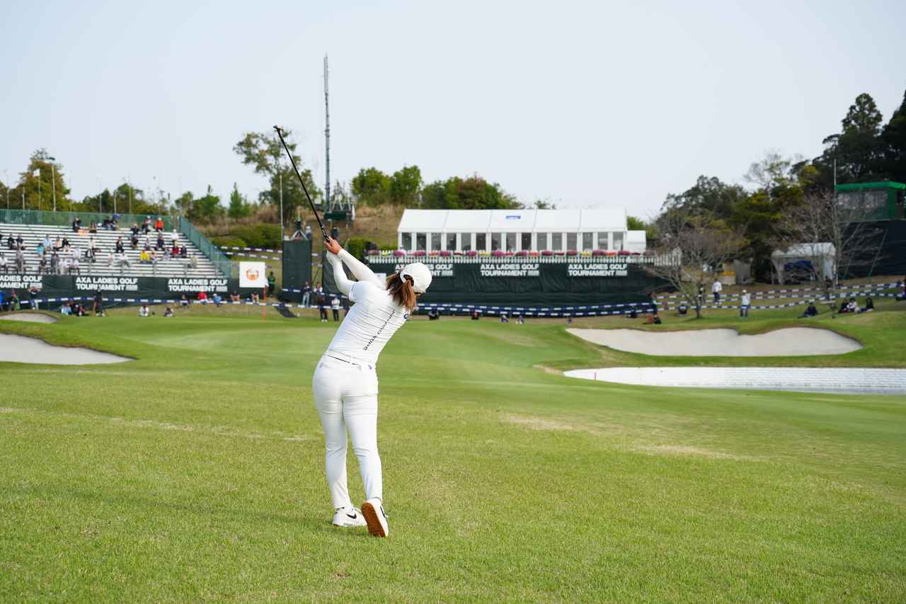 画像 : 9番目の画像 - 【連続写真12枚】2026年「アクサレディス」高橋彩華のアイアンショット連続写真(撮影／岡沢裕行) - みんなのゴルフダイジェスト