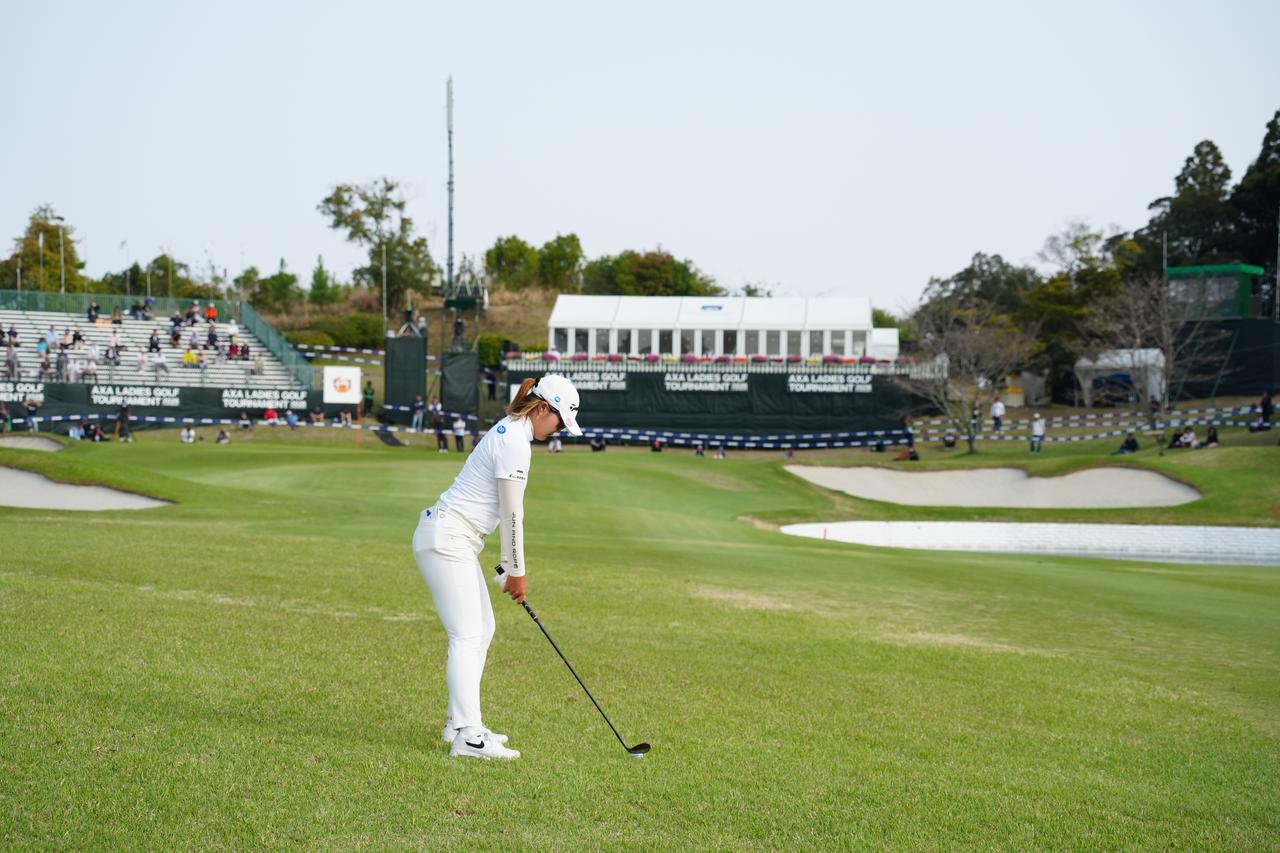 画像 : 1番目の画像 - 【連続写真12枚】2026年「アクサレディス」高橋彩華のアイアンショット連続写真(撮影／岡沢裕行) - みんなのゴルフダイジェスト