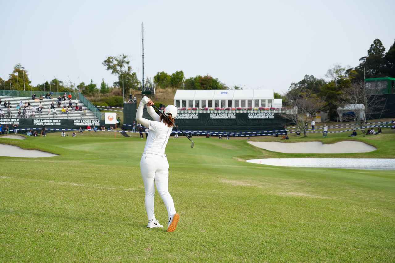 画像 : 11番目の画像 - 【連続写真12枚】2026年「アクサレディス」高橋彩華のアイアンショット連続写真(撮影／岡沢裕行) - みんなのゴルフダイジェスト