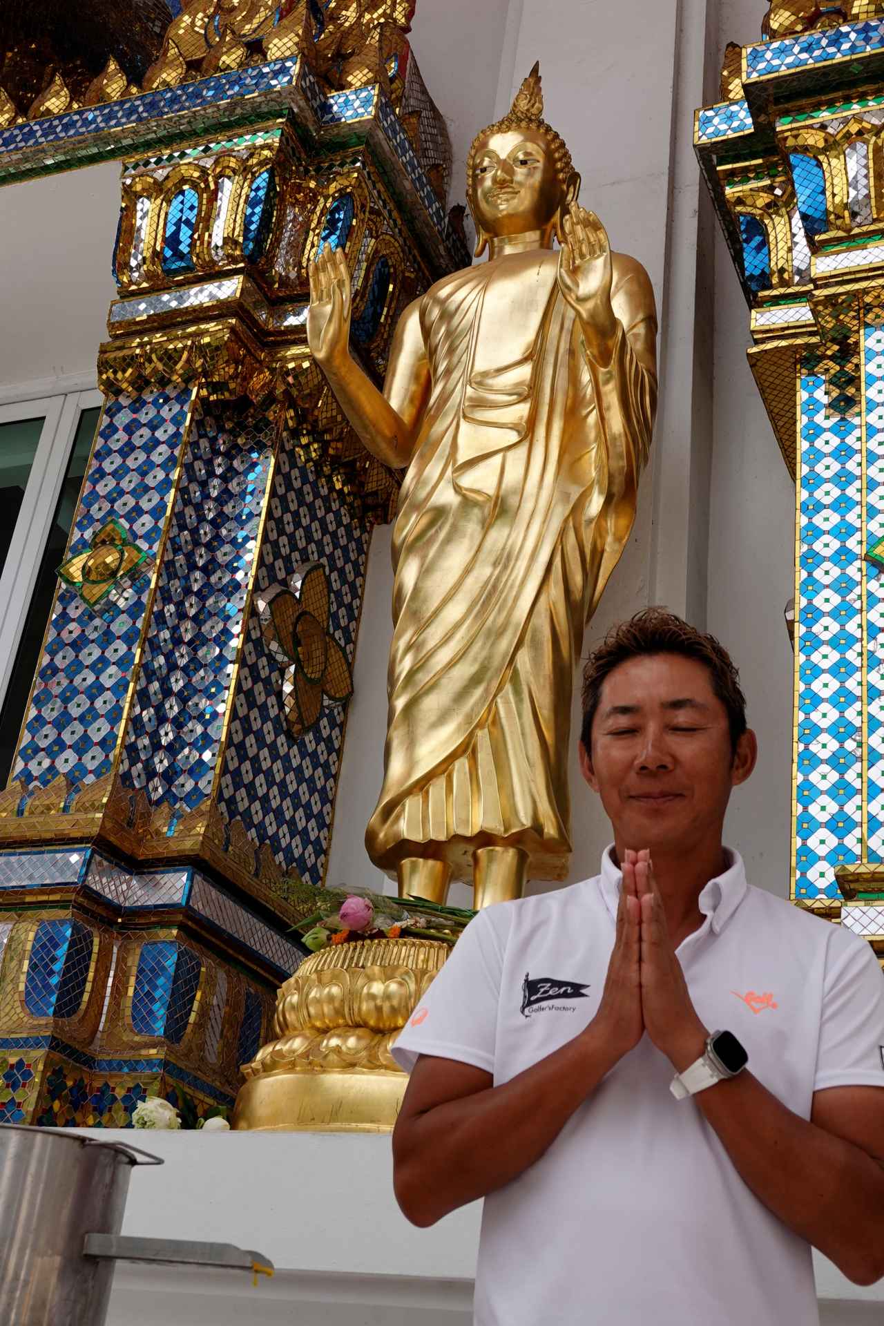 画像: 実家は奈良にある650年続く浄土宗の「西迎院」。日本プロゴルフ協会ティーチングの資格も持つ