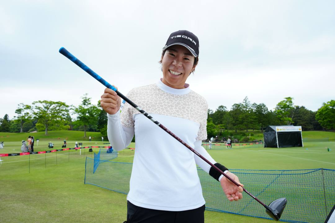 画像: 穴井は「26VENTUS TR RED」をテスト