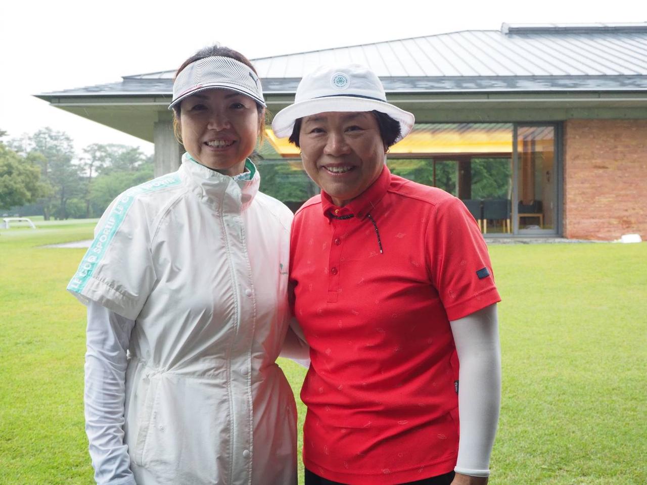 画像: 近賀博子さん(左)と高又順(右)。「近賀さん、上手かったですよ。私はダメだったけど」と高又順。プロとアマの交流も女子ゴルフの底上げになる