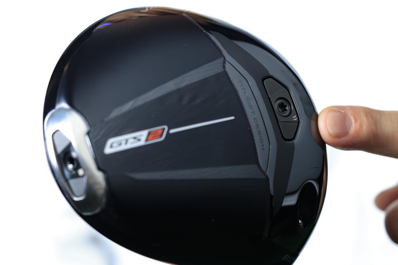 画像: 「GTS2」は前後各1か所のウェイトポートを備え、前後交換すれば重心深度を変更できる