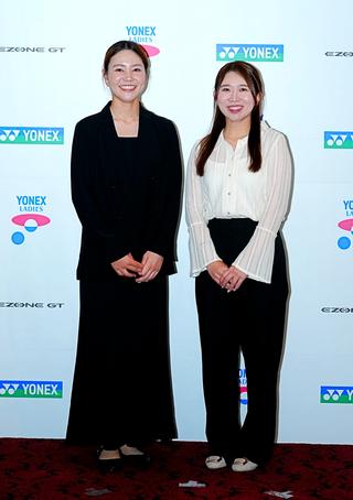 山路晶、内田ことこ