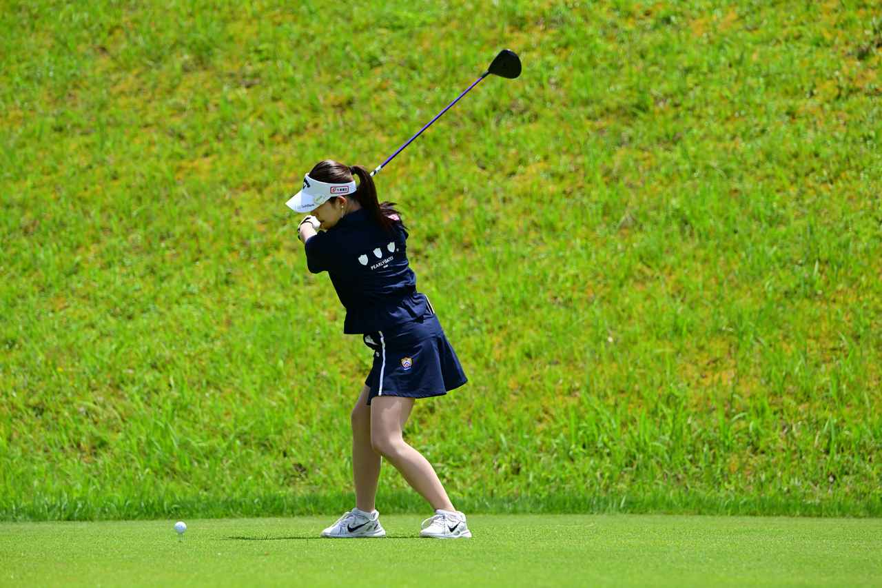 画像 : 4番目の画像 - 【写真16枚】ツアー初優勝を掴みとった吉田鈴のドライバー連続写真 - みんなのゴルフダイジェスト