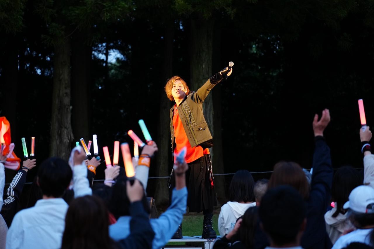 画像: いばらき大使としても活躍する安達勇人氏によるライブも(撮影/岡沢裕行)
