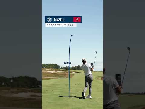 画像: Three holes with amateurs Jackson Koivun and Miles Russell on moving day. youtube.com
