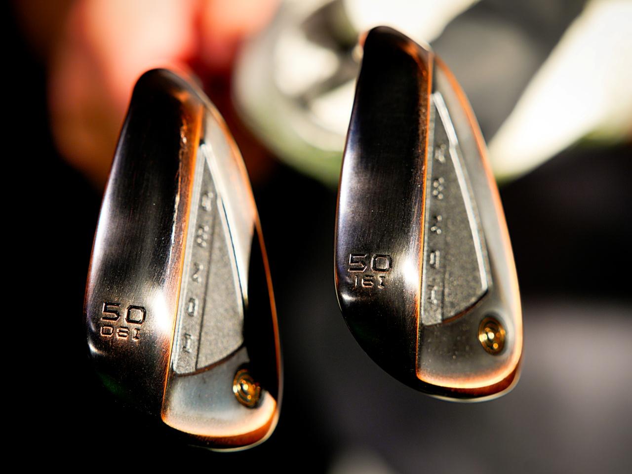 画像: HONMA WEDGEのロフト50度、08Iと16Iソール。このセミキャビティタイプは、46、48、50、52度のバリエーション