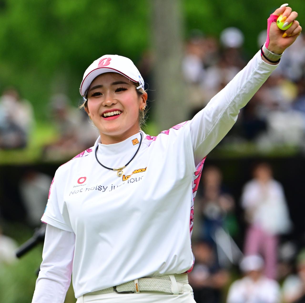 画像: 宮里藍 サントリーレディスオープンゴルフトーナメント時の桑木志帆(撮影/有原裕晶)