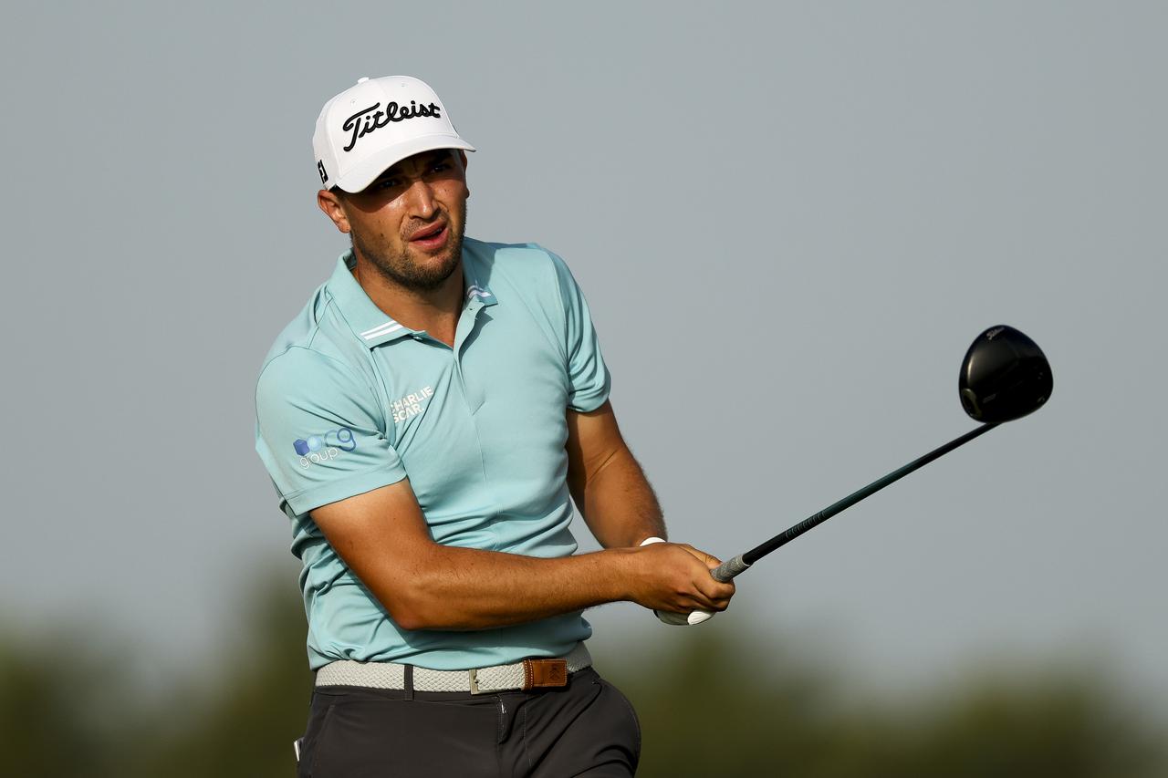 画像: PGAツアーにおける自己ベストスコア「65」を出し、首位スタートを切ったトッド・クレメンツ