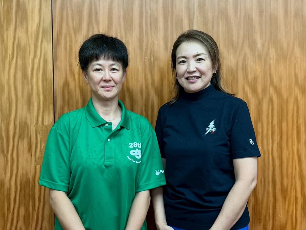 画像: シニア女子:左から松島京子さん、小林真樹子さん
