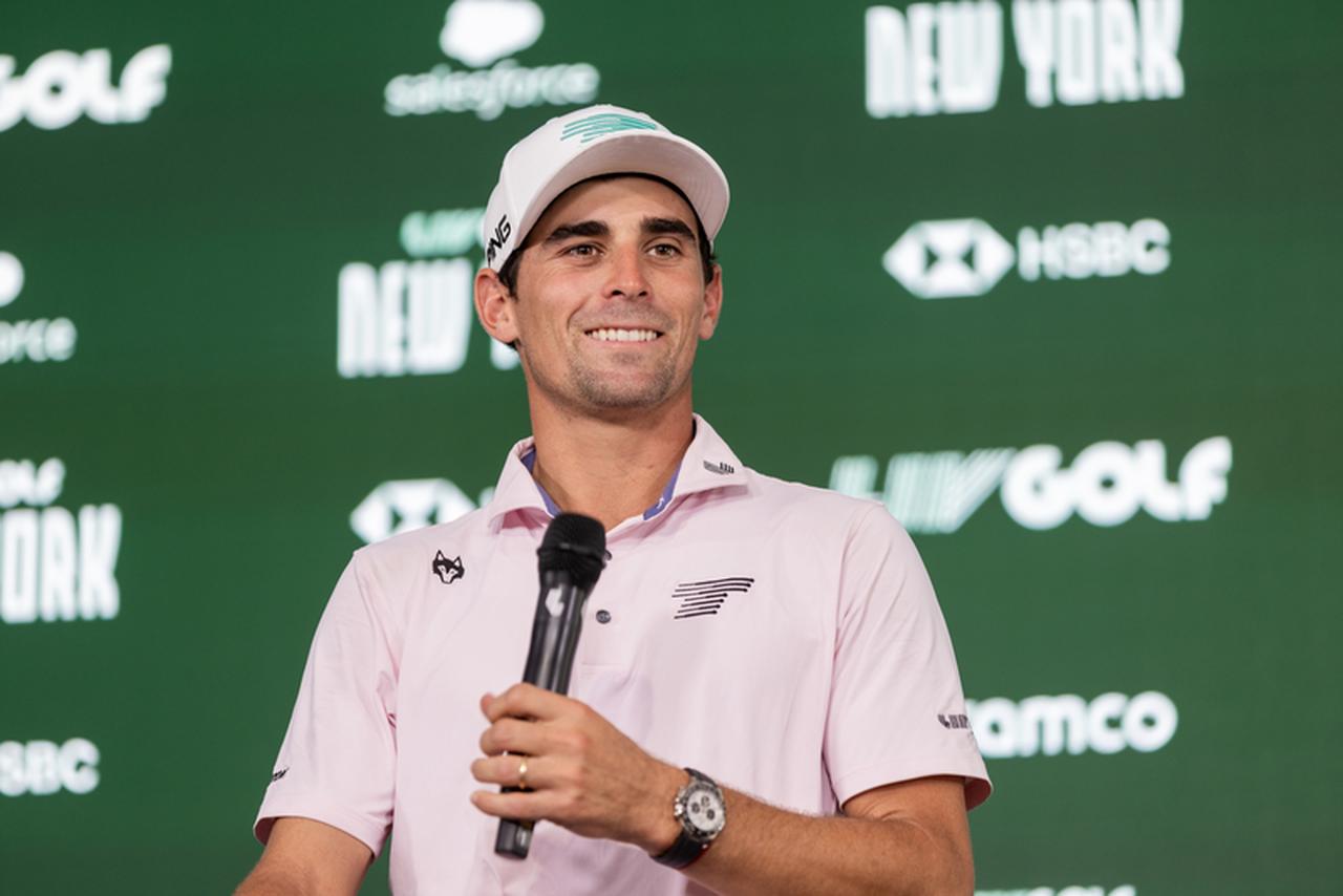 画像: LIVゴルフ・NYで浅地洋佑が10位発進! J・ニーマンが「64」で2年半ぶりの初日首位【LIVゴルフ】 - みんなのゴルフダイジェスト