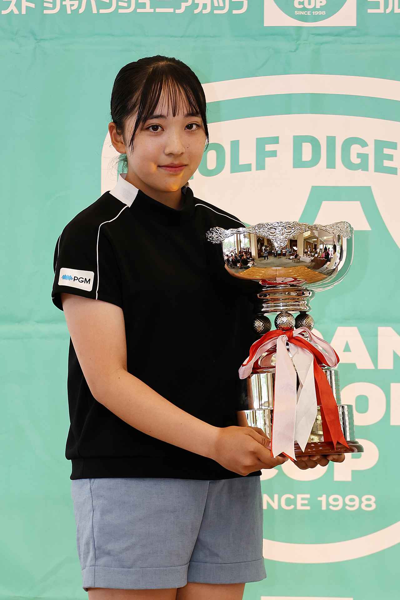 画像: 12~14歳女子の部、優勝者・岩永梨花さん