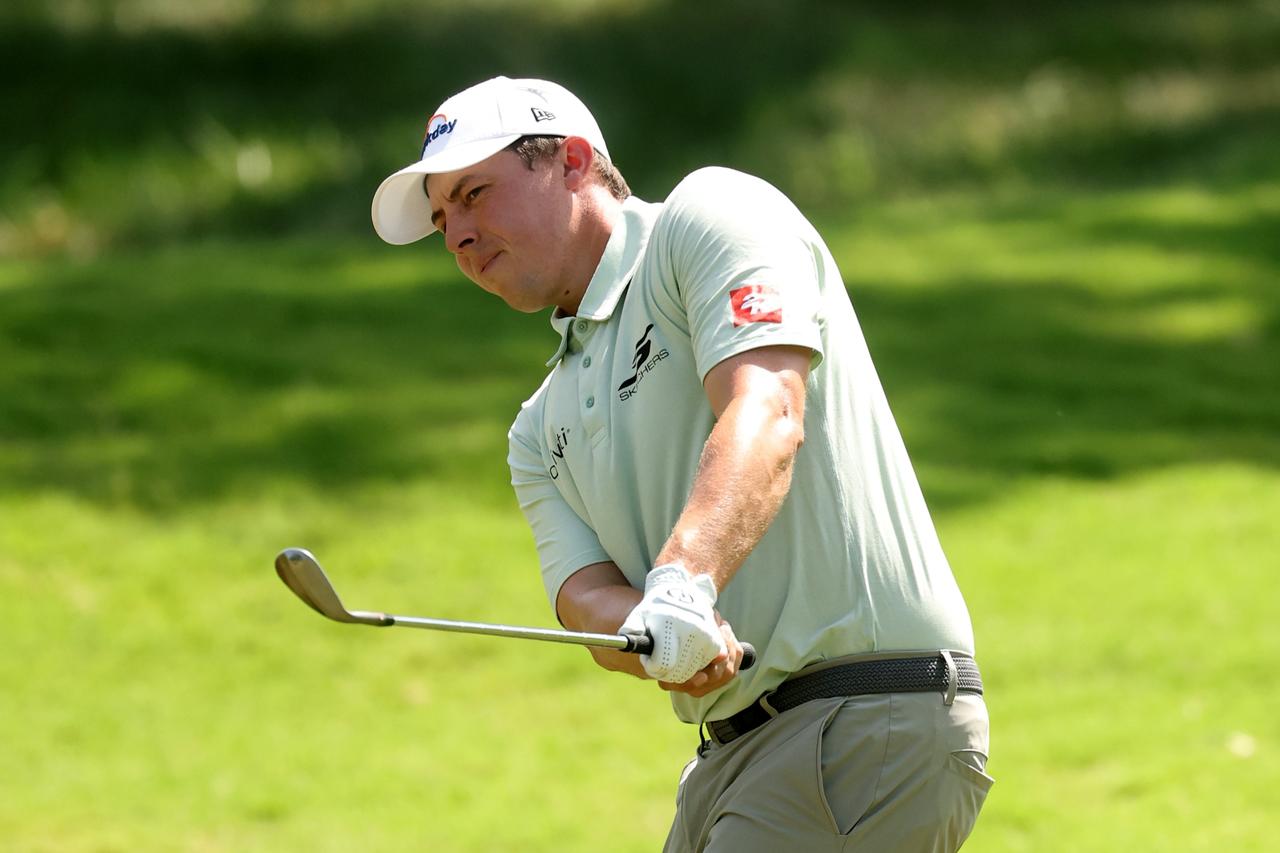 画像: いまやマット・フィッツパトリックの代名詞ともいえるクロスハンドアプローチ(写真/Getty Images)