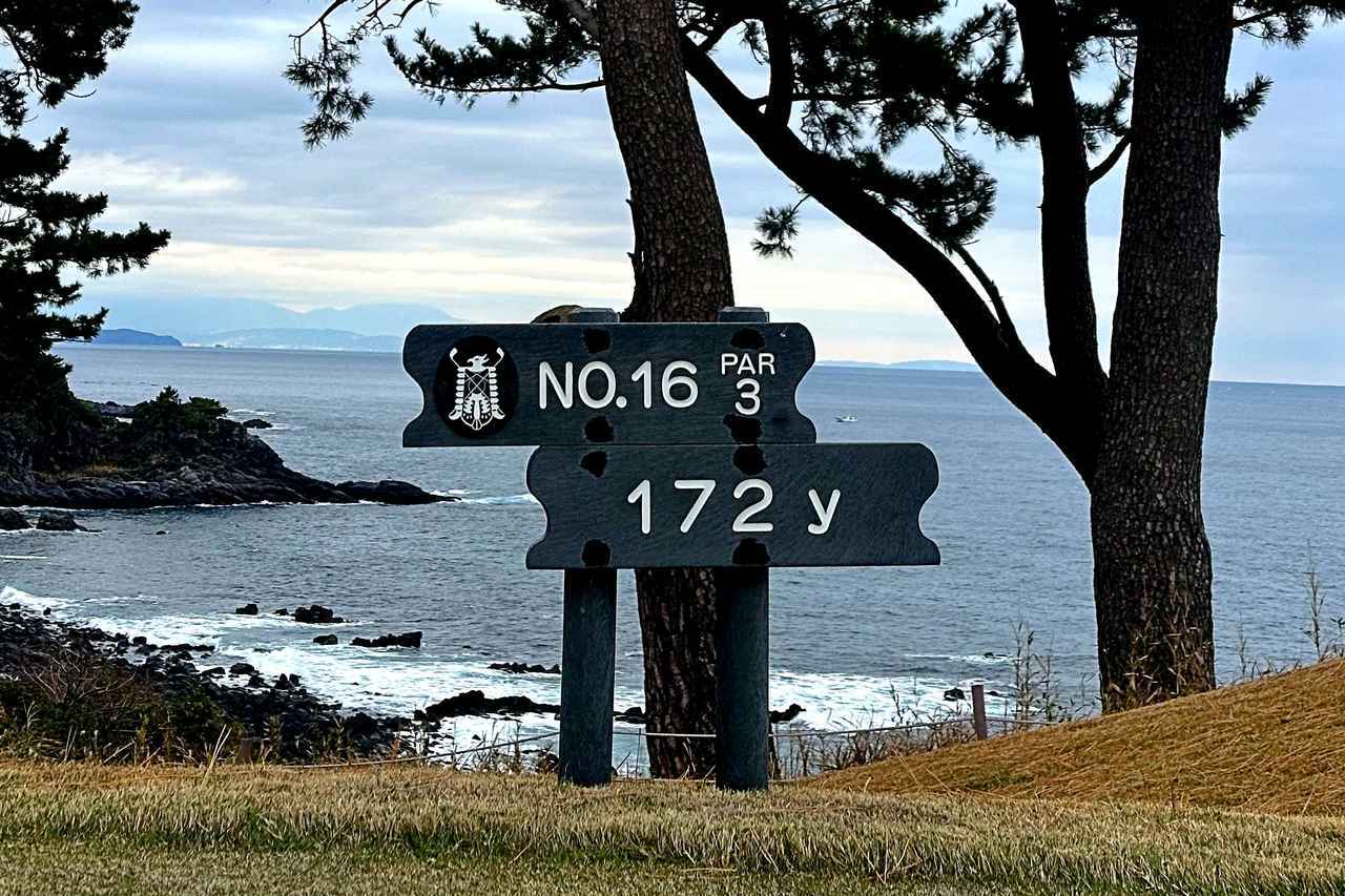 画像: パー3・4・5の距離基準とは? オーガスタや川奈に学ぶ、数字だけでは測れない「高低差」の戦略性【ゴルフ小ネタ知識 #69】 - みんなのゴルフダイジェスト