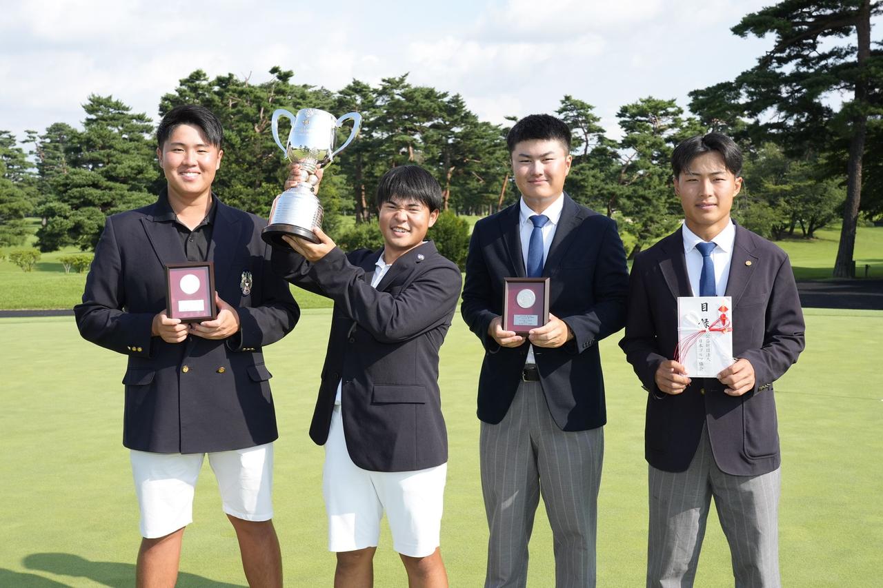 画像: (左から)松山茉生、長﨑、河口聖哉、山田龍之介。全員、今年の日本オープンの最終予選に挑戦する権利が与えられた