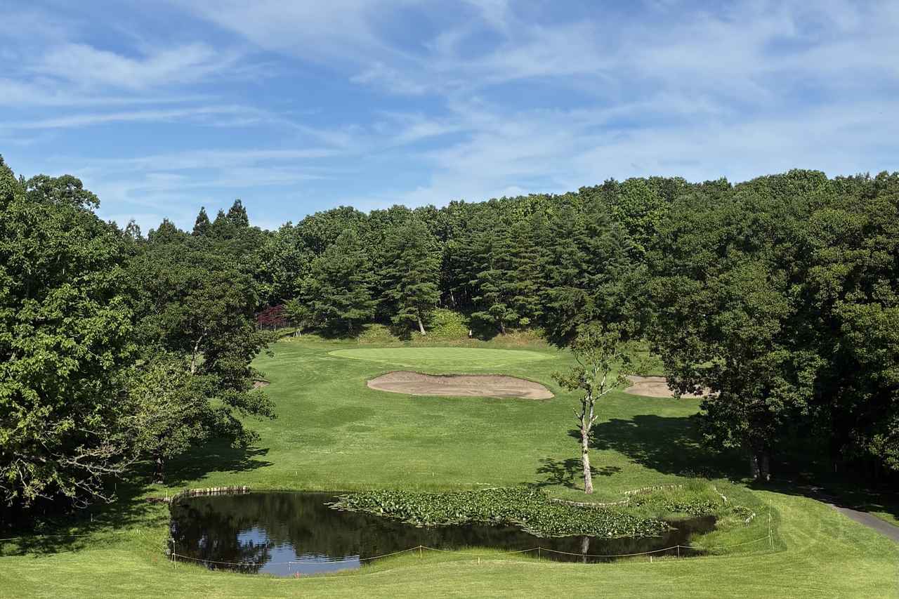 画像: 【ゴルフばか日誌#131】井上誠一設計の室蘭GCなど北海道3コース攻略! 洋芝ラフと濃霧に挑んだ車中泊旅 - みんなのゴルフダイジェスト