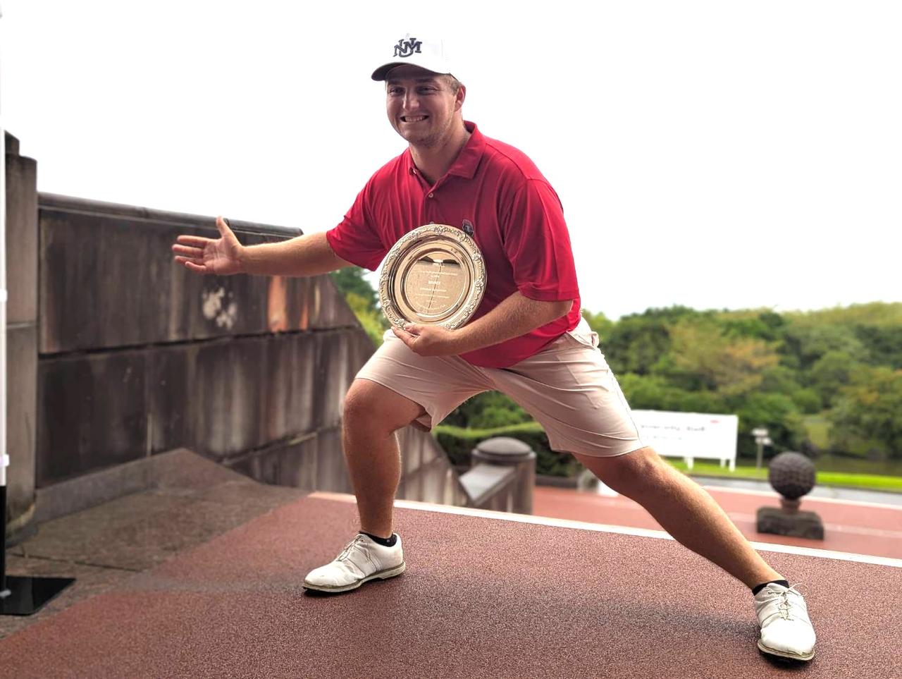 画像: 試合前、玉ノ井部屋を訪ね、親方から本気のスカウトを受けたという193cm・127㎏のジョニー・クラーク。日本のラーメン「一蘭」が好き。「アメリカでも食べたことはあるけど味が全然違って、完全に別物でごく美味しかったです」。好きなプロはキャメロン・スミス。「パターがすごく上手くてどんなことがあっても落ち着いていまう」