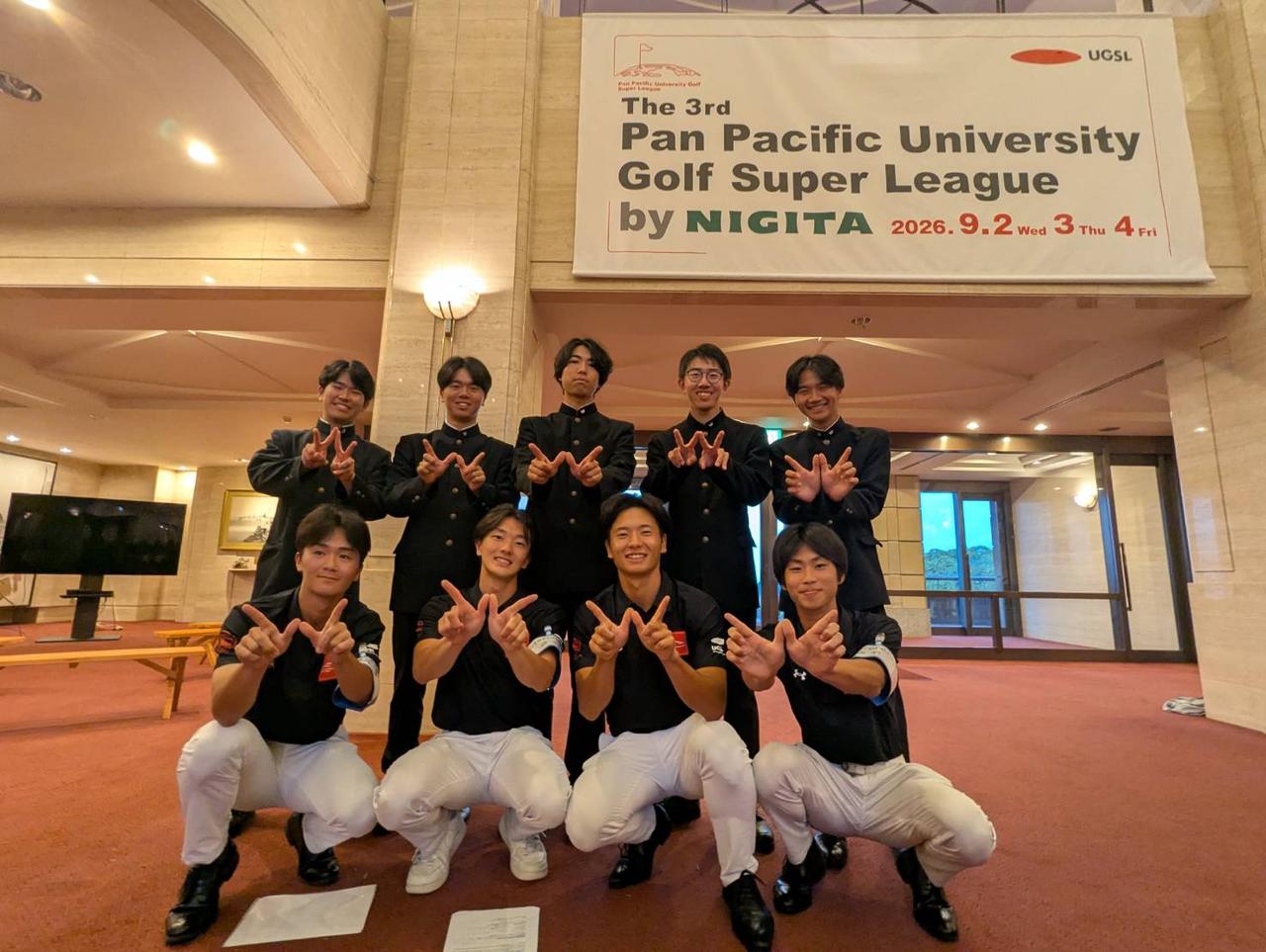 画像: 早大チーム。「海外の選手と毎日交流させていただいて。ゴルフをしながら、というのがすごく新鮮で楽しかったです」（加藤唯央・4年）。ゴルフ部から4人が通訳（同時通訳）として参加。立派に役目を果たしていた