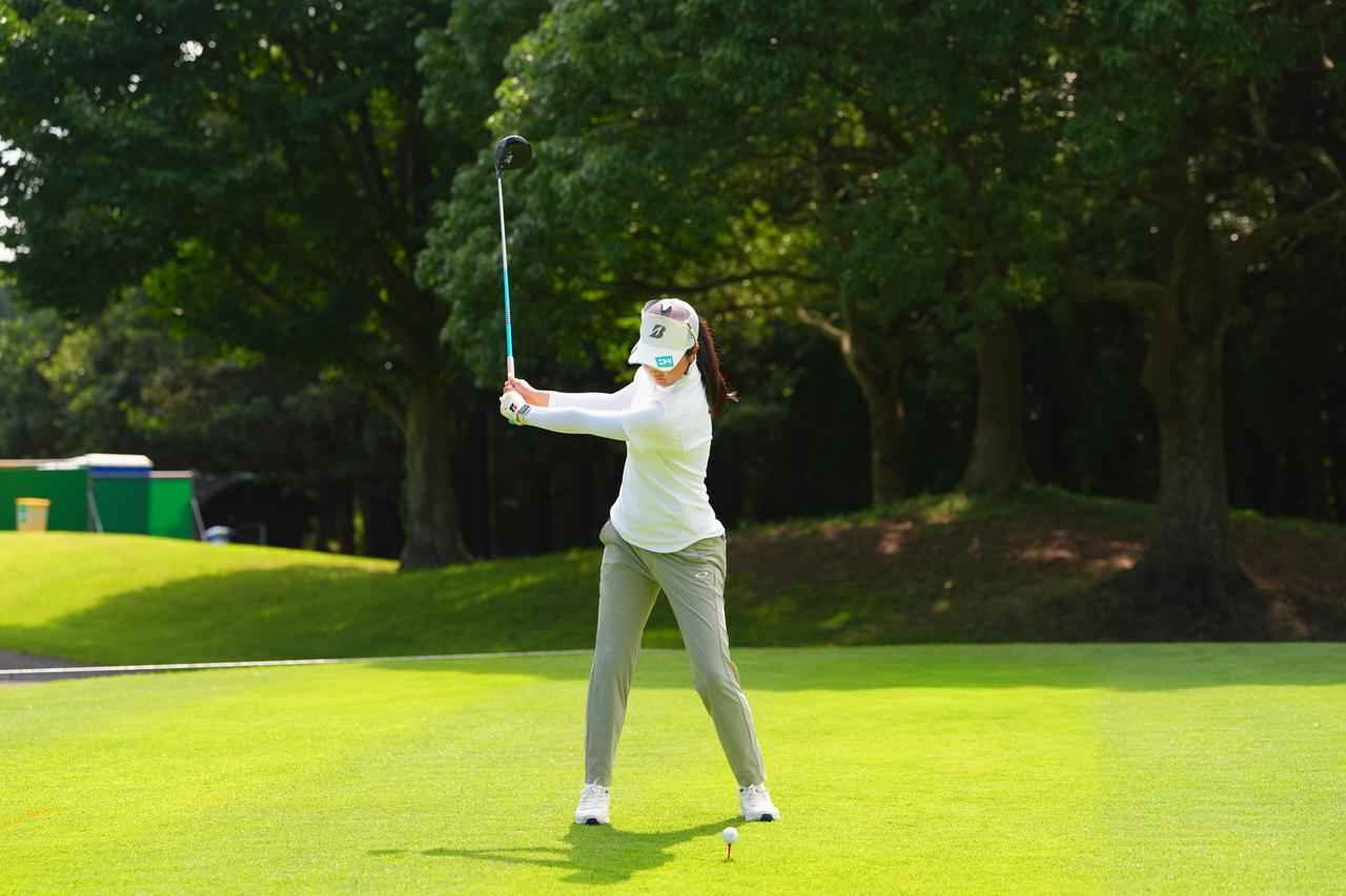 画像 : 3番目の画像 - 福田萌維のドライバー正面連続写真（撮影／姉崎正） - みんなのゴルフダイジェスト