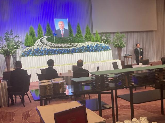 画像: 弔辞を述べるJGTO副会長・倉本昌弘氏