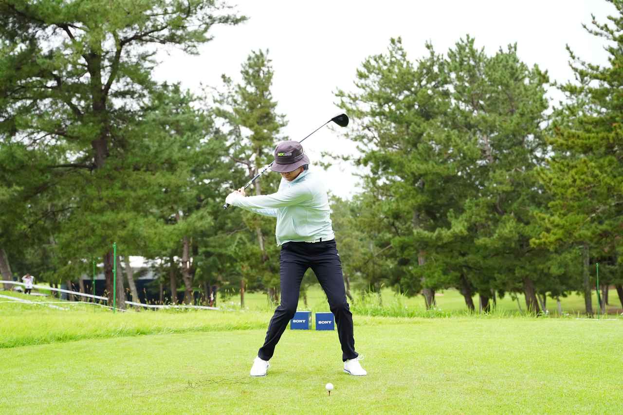 画像 : 5番目の画像 - 【連続写真10枚】日本女子プロで撮り下ろし！ 原英莉花のドライバースウィング正面（撮影／岡沢裕行） - みんなのゴルフダイジェスト