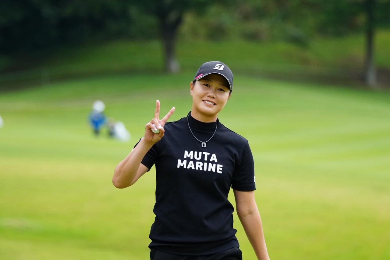 画像: レギュラーツアー未勝利の福山が5バーディ、1ボギーの68で回り、単独首位に（撮影／岡沢裕行）