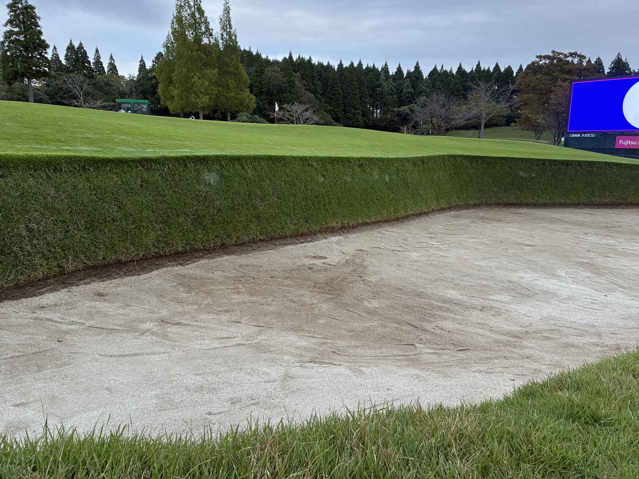 画像: 難しさ②　直角にたたずむ壁
