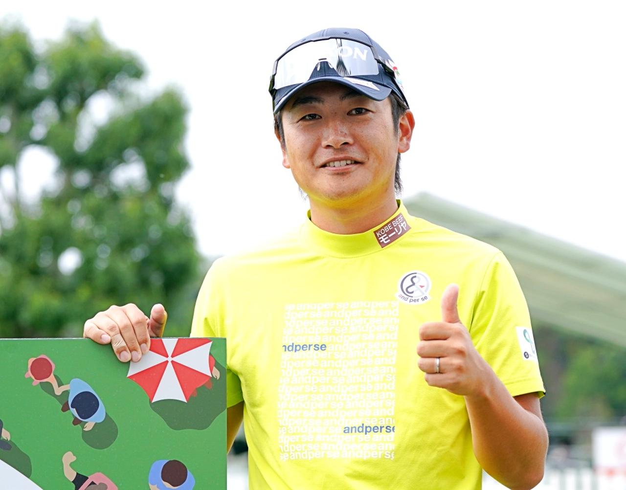 画像: 7アンダー2位タイに浮上した安森一貴