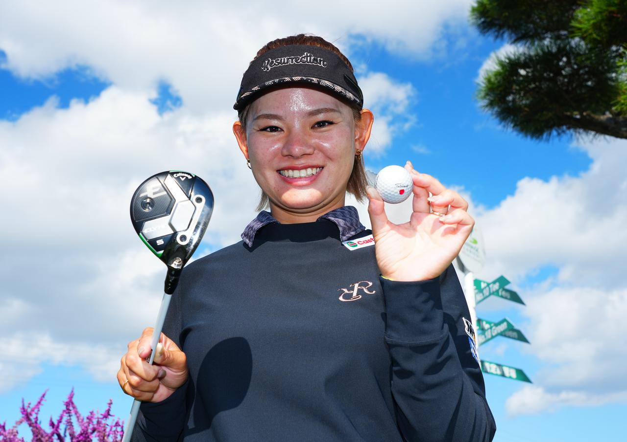 画像: 190ヤードの7番パー3で人生初のホールインワンを達成した森井（写真／JLPGA）