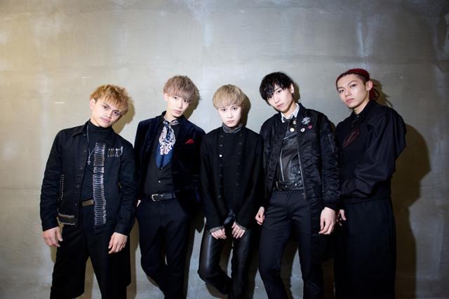 画像: FlowBack(左からREIJI、TATSUKI、MARK、MASAHARU、JUDAI)