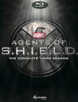 画像: 「エージェント・オブ・シールド」 シーズン3 ブルーレイ COMPLETE BOX ウォルト・ディズニー・ジャパン/2月3日発売、20000円+税(5枚組)、DVDはPart1が4700円+税(4枚組)で同時発売、Part2は4700円+税(4枚組)、Part3は4700円+税(3枚組)で2月17日発売、デジタル配信は2月3日開始 特典=NGシーン集、未公開シーン ©2016 MARVEL & ABC Studios