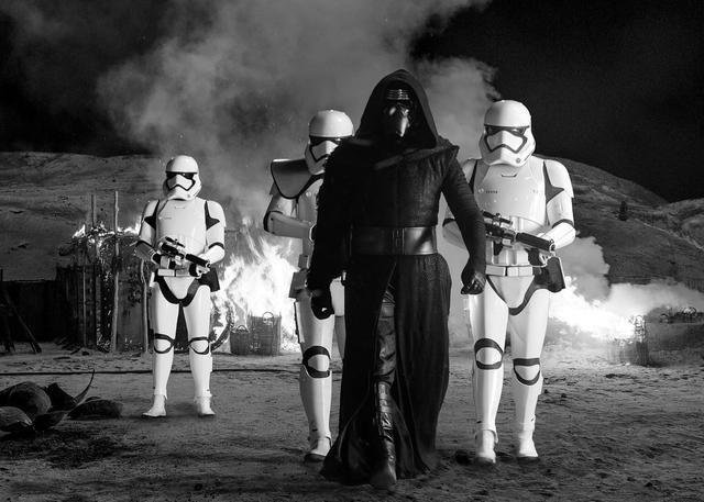 画像: カイロ・レン (アダム・ドライヴァーin「スター・ウォーズ/フォースの覚醒」)