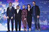 画像: 共演のピルー・アスベック、たけし、スカーレット、ジュリエット・ビノシュとルパート・サンダーズ監督