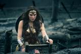 画像: 夏の超大作映画『ワンダーウーマン』
三石琴乃ナレーション!待望の特報映像が到着!