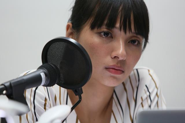 画像: 視覚障碍者のための、映画の音声ガイド役に挑む