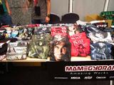 画像: Tシャツのほかコスチューム類も